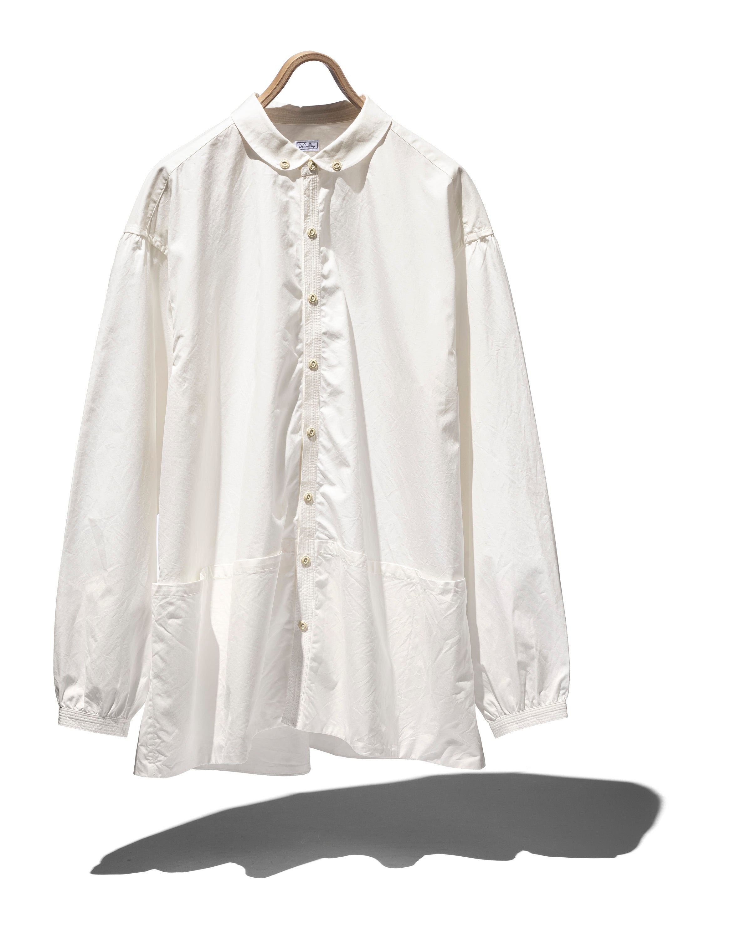 Multi-pocket White Shirt